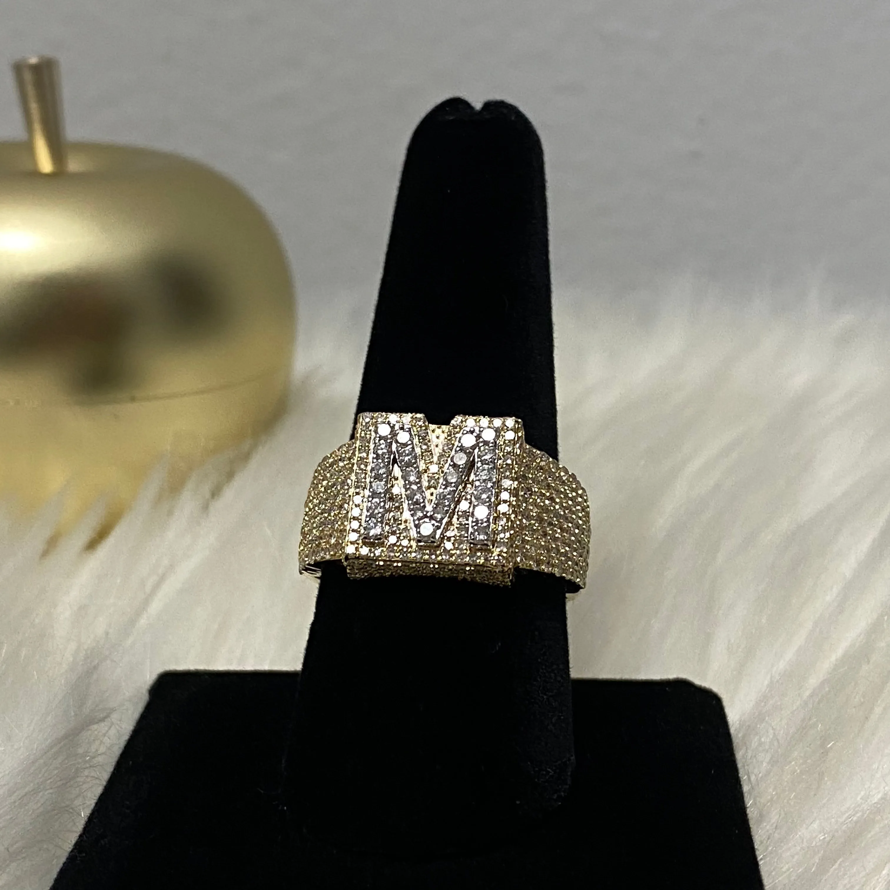 10K Yellow Gold Diamond Letter M Ring 1.78Ct Dia / 6.9gr / Size 9