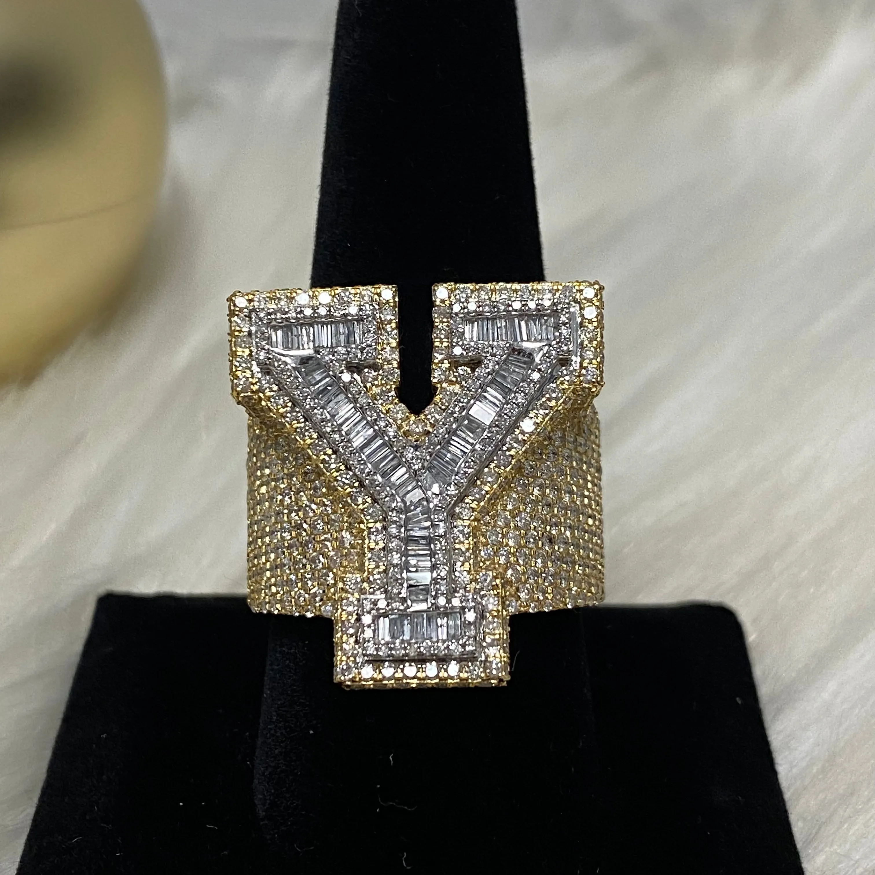 10K Yellow Gold Diamond Letter Y Ring 3.5Ct Dia / 12gr / Size 10