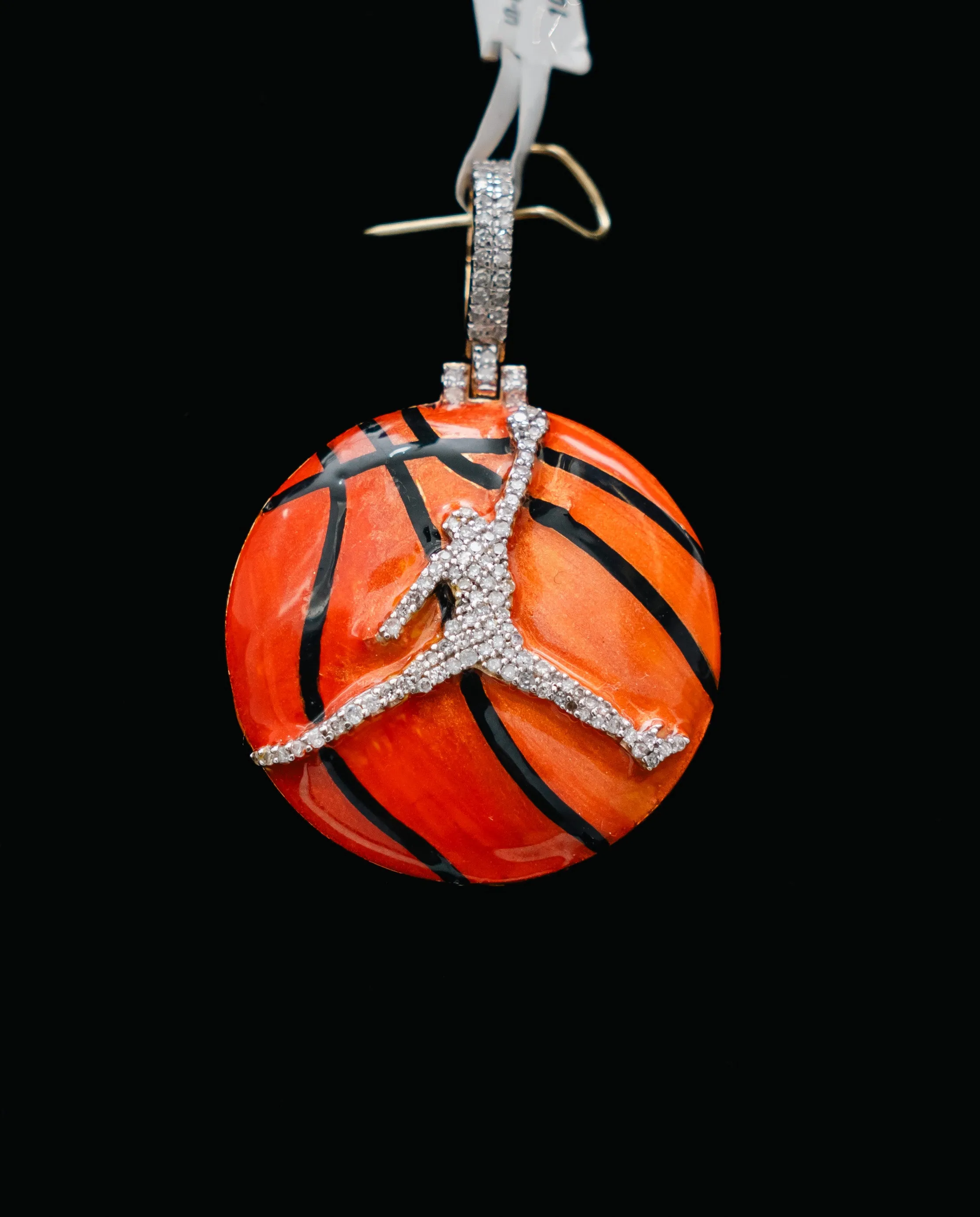 Basketball Pendant 10K Yellow Gold With Diamond / 0.40Ct Dia / 9.2gr