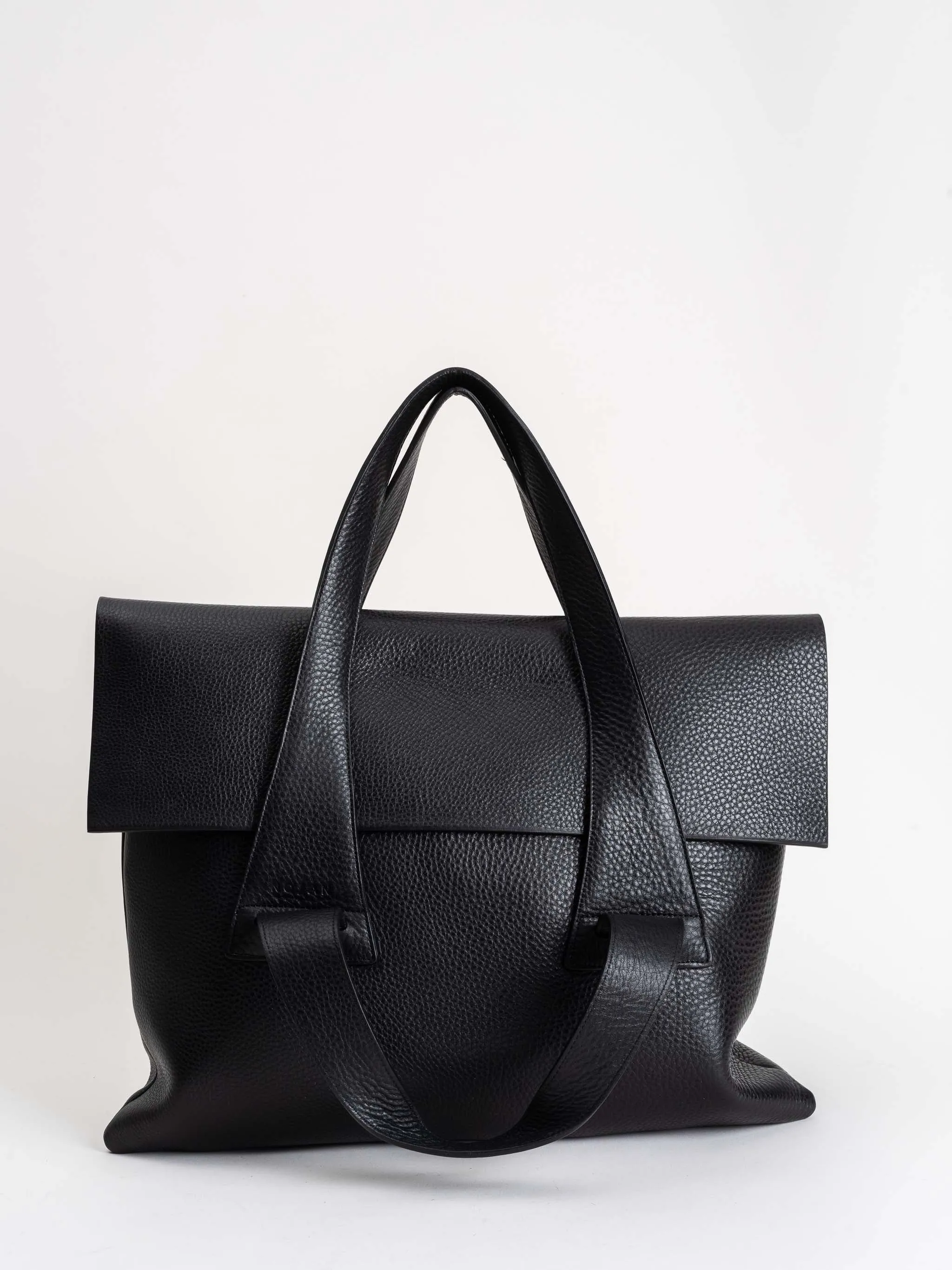 flap bag - black