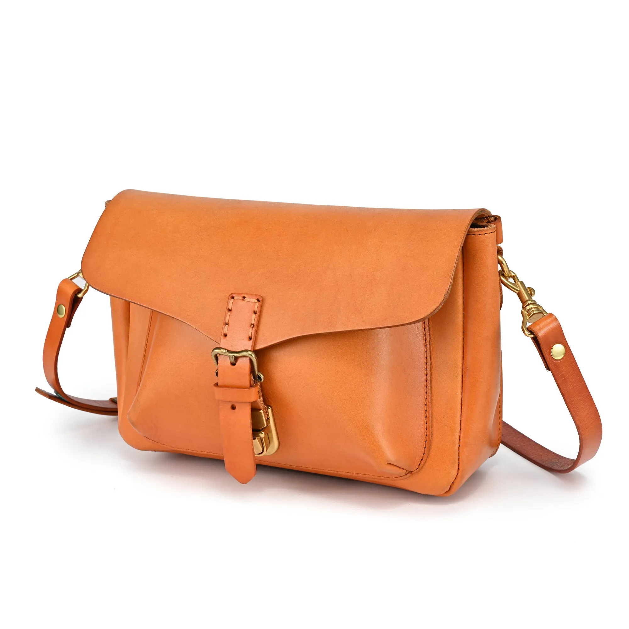 Isla Flap Crossbody