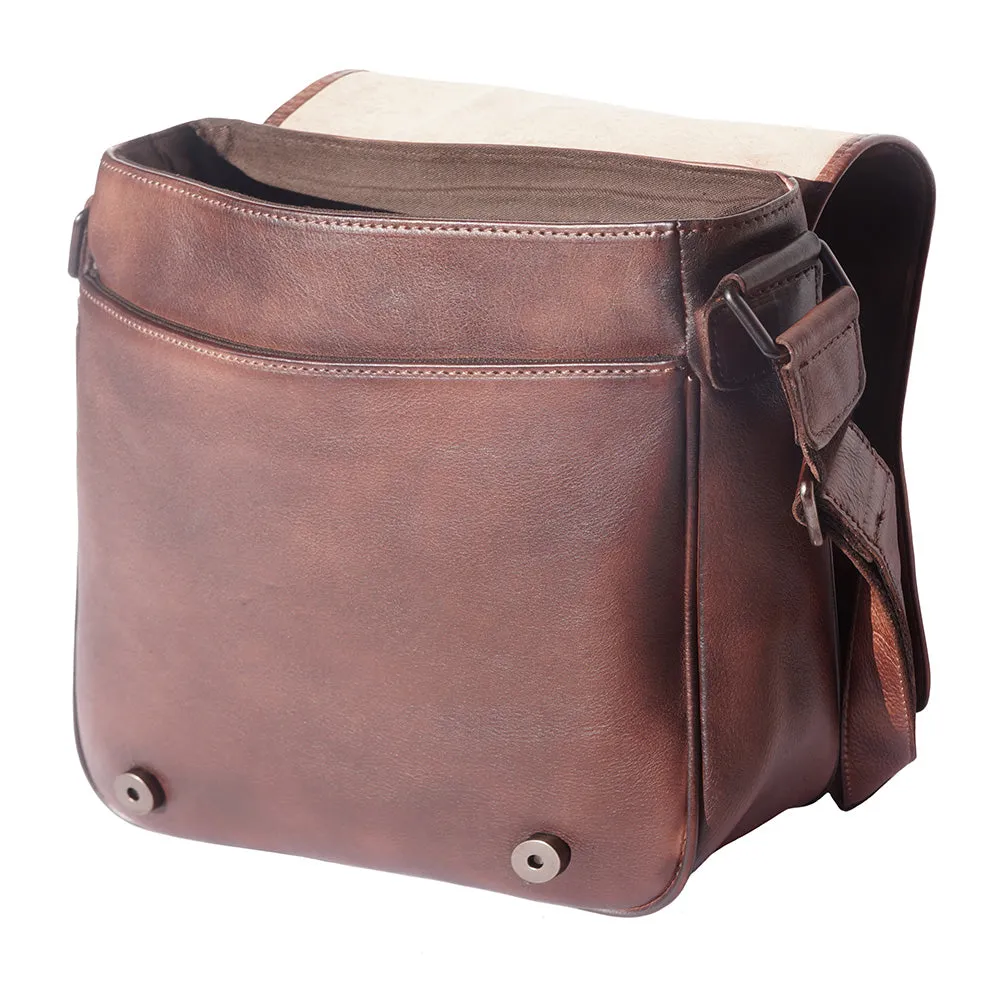 Messenger Flap leather bag