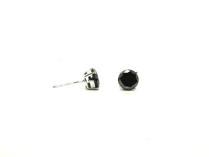 Round Black Diamond 4 Prong Stud (8.5mm)