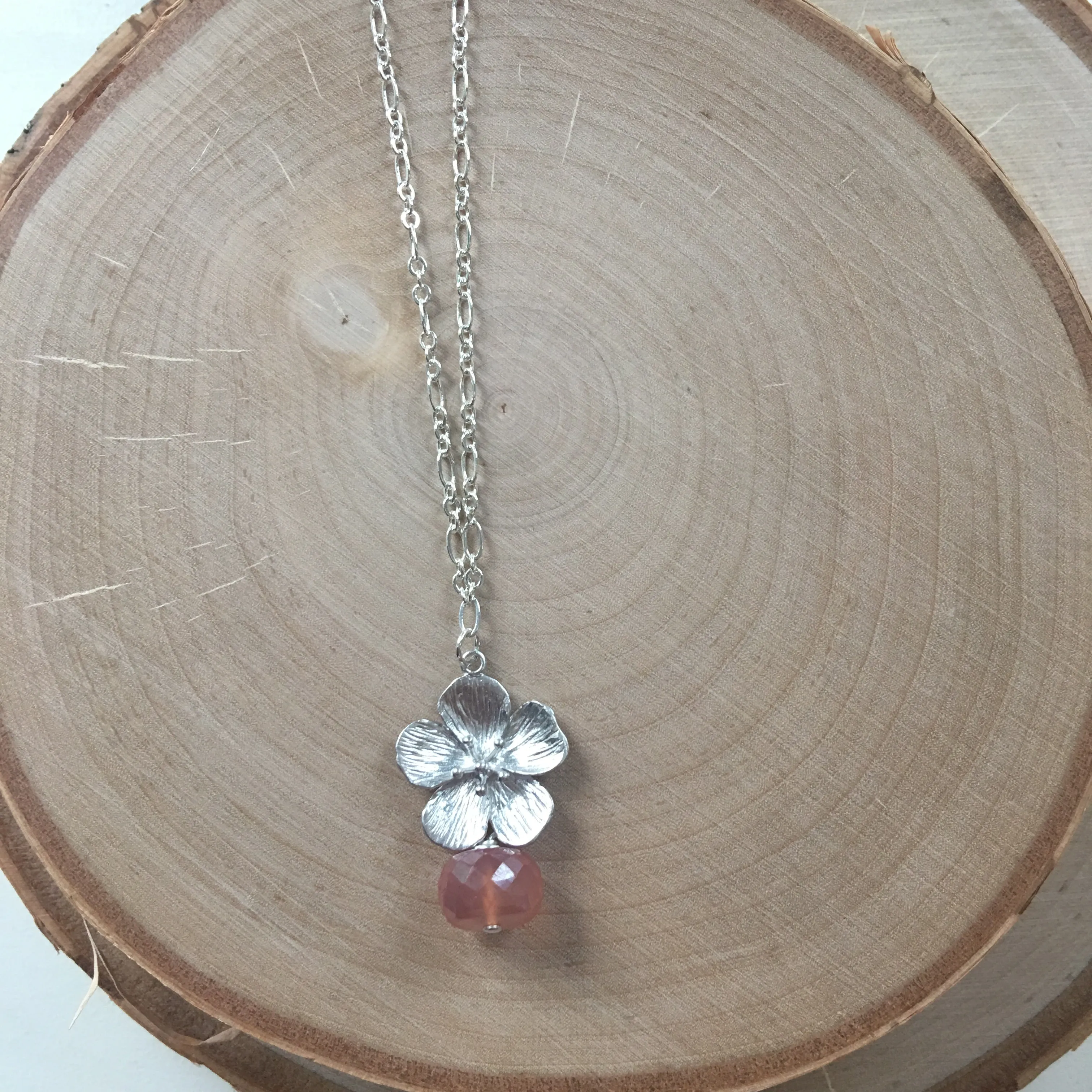 Silver Short Pendant Necklace